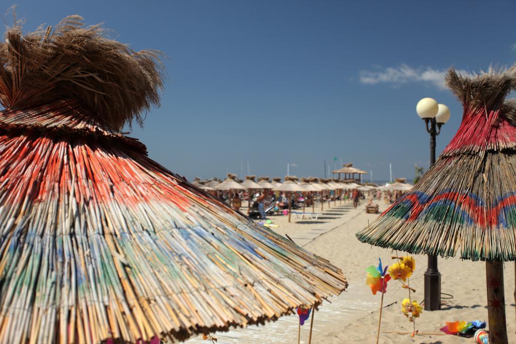 Delfin Apart Complex Sveti Vlas Exterior photo